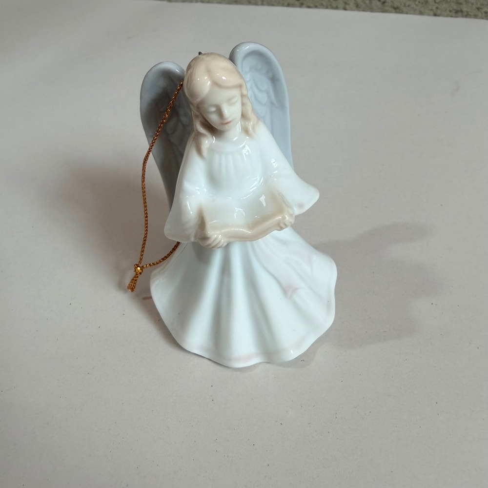 Roman Inc Vintage Porcelain Singing Angel‎ Bell Ornament Japan White Blue 3.5in